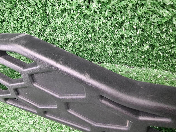 Решетка переднего бампера Shacman X3000 (22-нв)