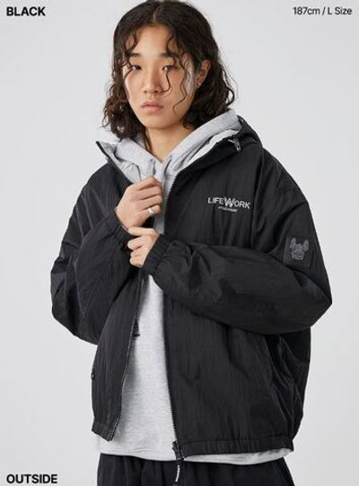 Куртка с высокой горловиной