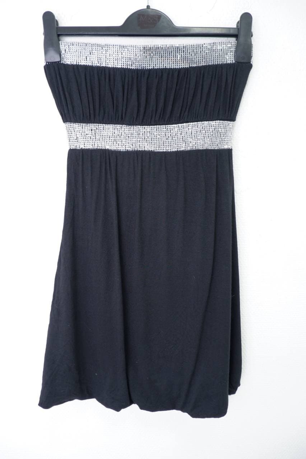 Платье Jennifer Taylor модное 42 размер