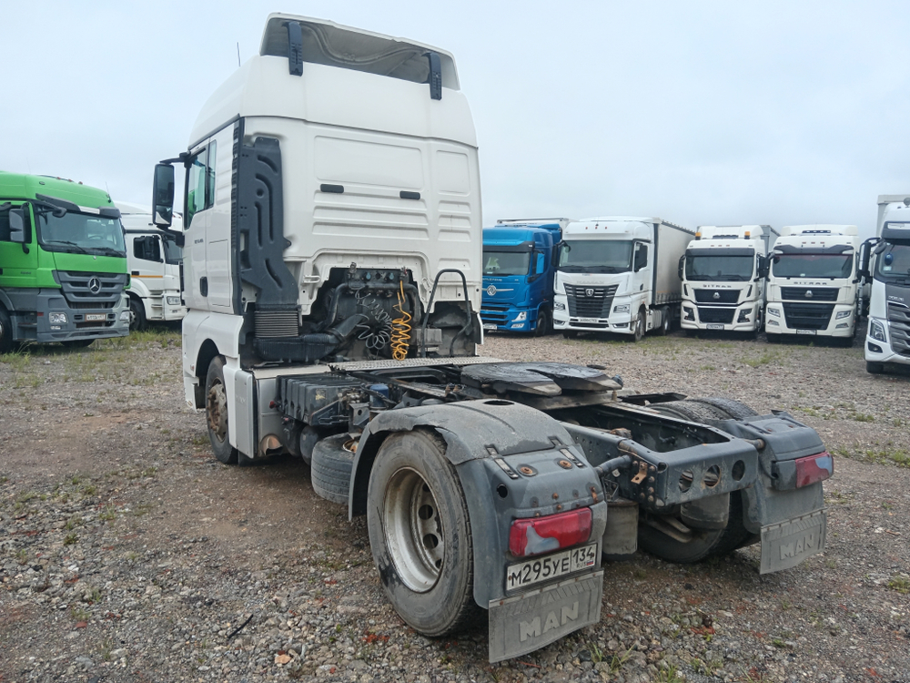 MAN TGX 4x2 Седельный тягач 18.400 4x2 BLS (Дизельный, 10,5 л, 400 л.с., АТ)