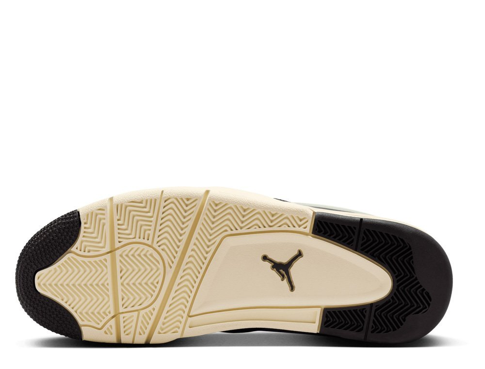 Баскетбольные кроссовки Air Jordan 4 RM Black/Gym Red Sail-Coconut Milk