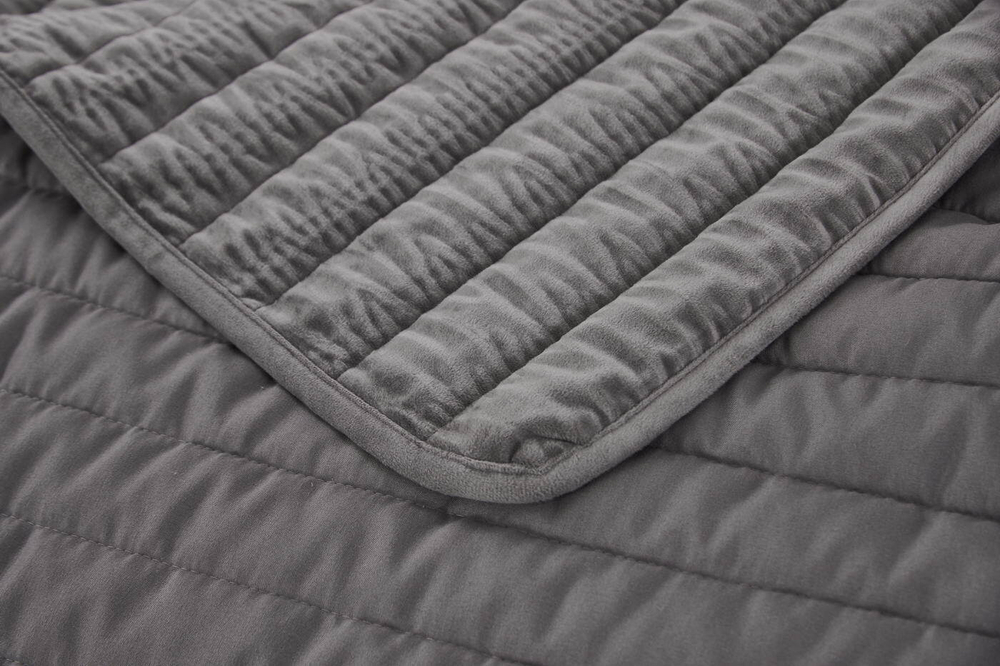 Покрывало 240x260 и 2 наволочки 50х70 Sofi De MarkO Фердинанд серое