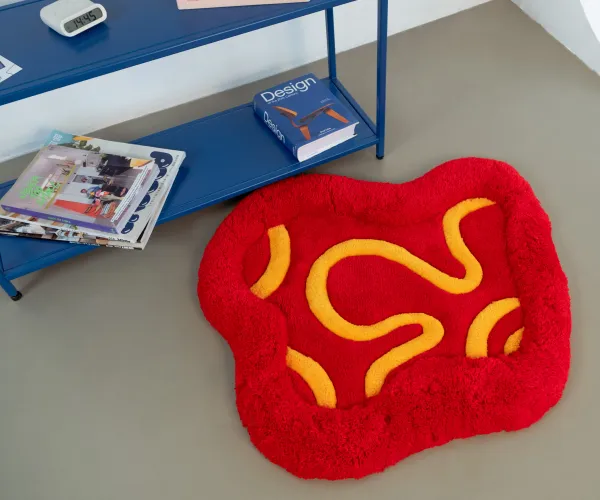 Коврик-лежанка красная, 70х75