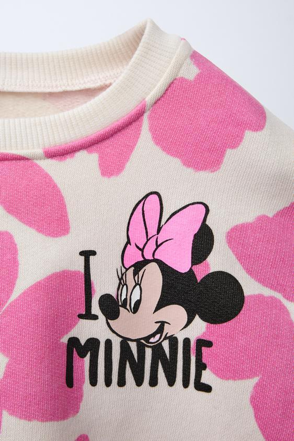 ZARA КОМПЛЕКТ ИЗ ТОЛСТОВКИ И ЛЕГИНСОВ С ПРИНТОМ MINNIE MOUSE © DISNEY, ЭКРЮ