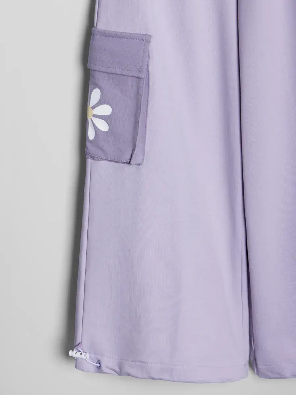 Спортивный костюм для девочки в школу