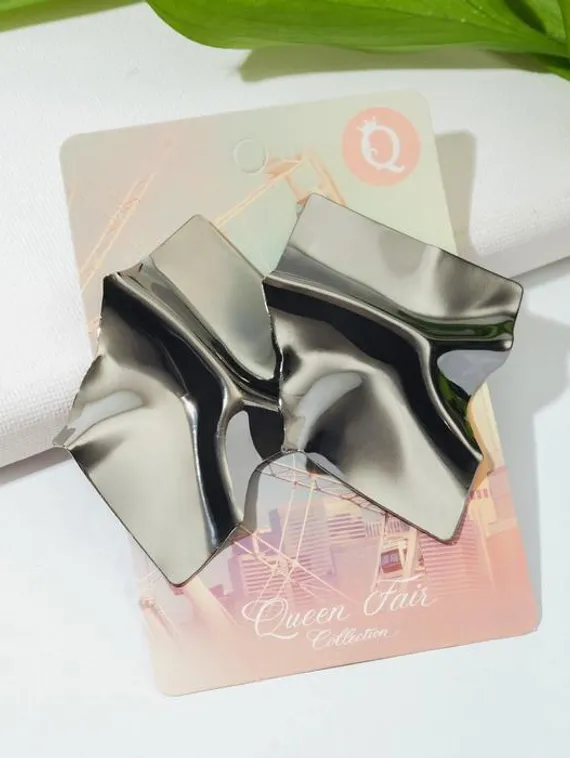 Серьги металл "Атмосфера" ромб мятый, цвет серый