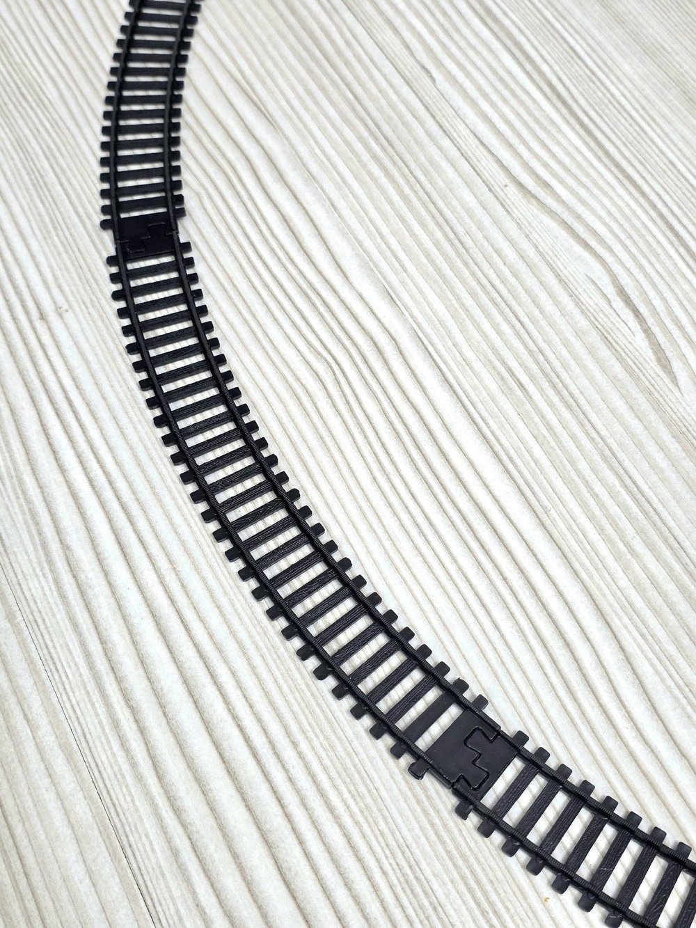 Железная дорога. Размеры дороги:104х68см, в коробке (201279549)