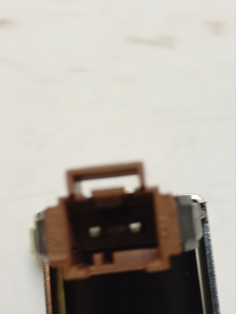 ZWQ5105 кт13 Клапан подачи воды 2x180 к стиральным машинам Electrolux AEG Zanussi 1325186110 б/у