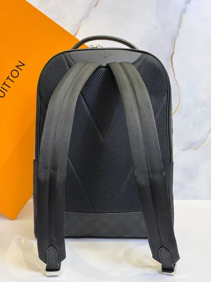 Рюкзак Louis Vuitton Damier infini