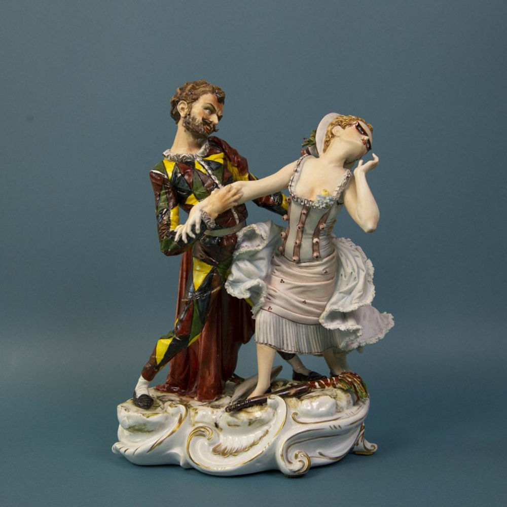 Фарфоровая мануфактура «Маскарад»