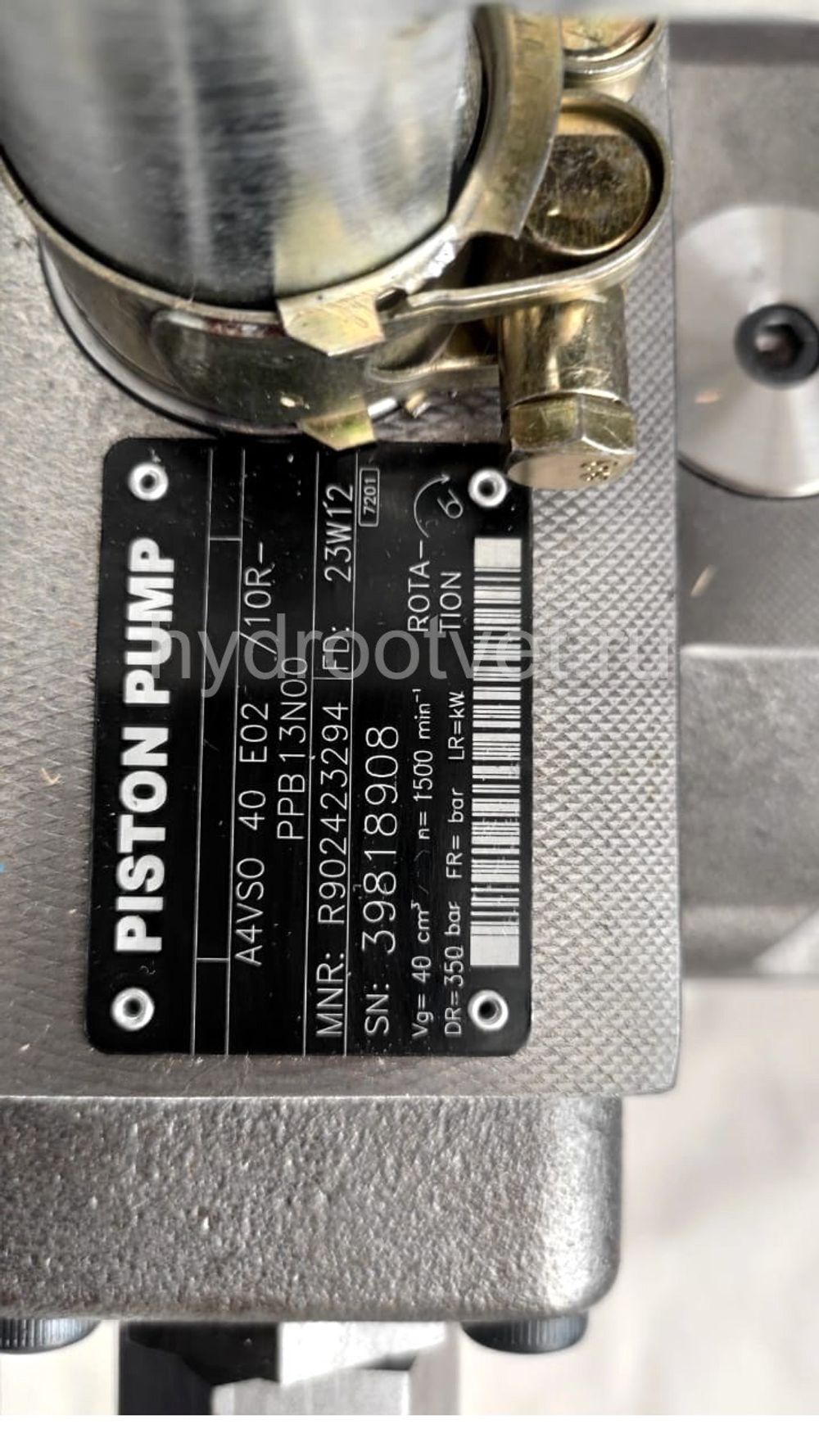 A4VSO40EO2/10R-PPB13N00 - Насос аксиально-поршневой регулируемый с наклонной шайбой, рабочий объем 40 см3, EO2 = электронное регулирование пропорциональным клапаном, номинальное давление 350 бар