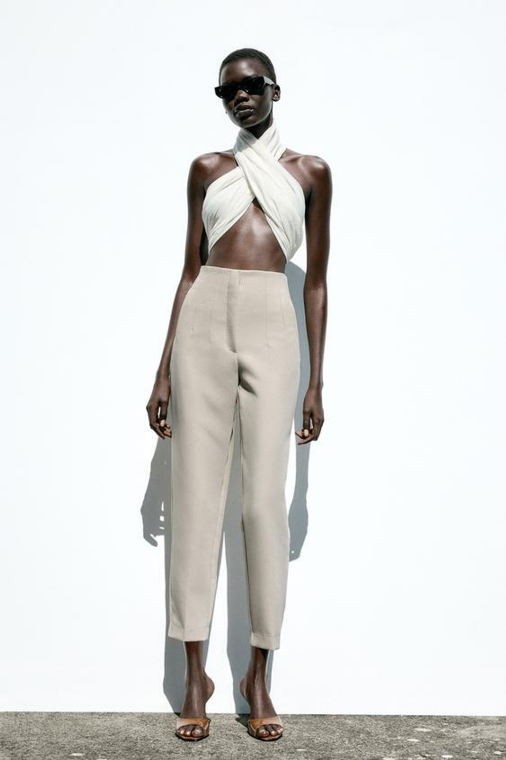 ZARA БРЮКИ С ВЫСОКОЙ ПОСАДКОЙ, ЖЕЛТОВАТО-БЕЛЫЙ