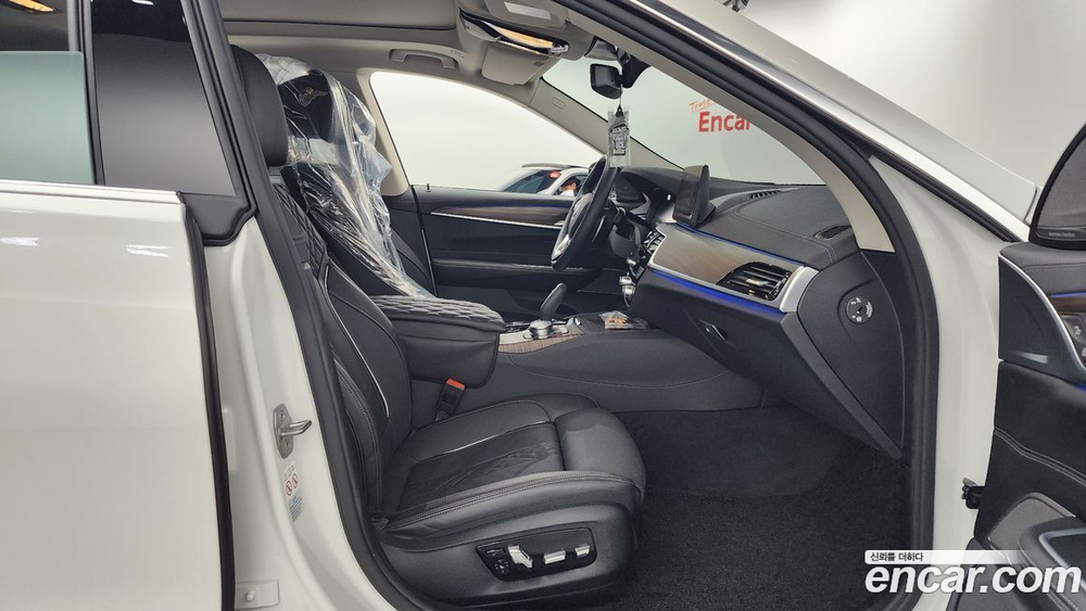 BMW 6 Series GT (G32) (01.2023)