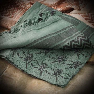 Платок Spartan Blades зеленный, рис.логотип Spartan Blades, хлопок, 1м*1м