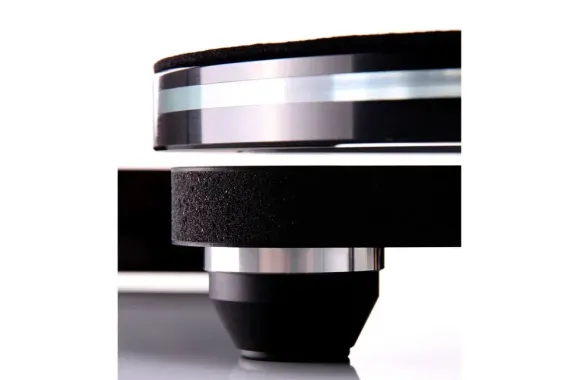 Rega Planar 8 Black