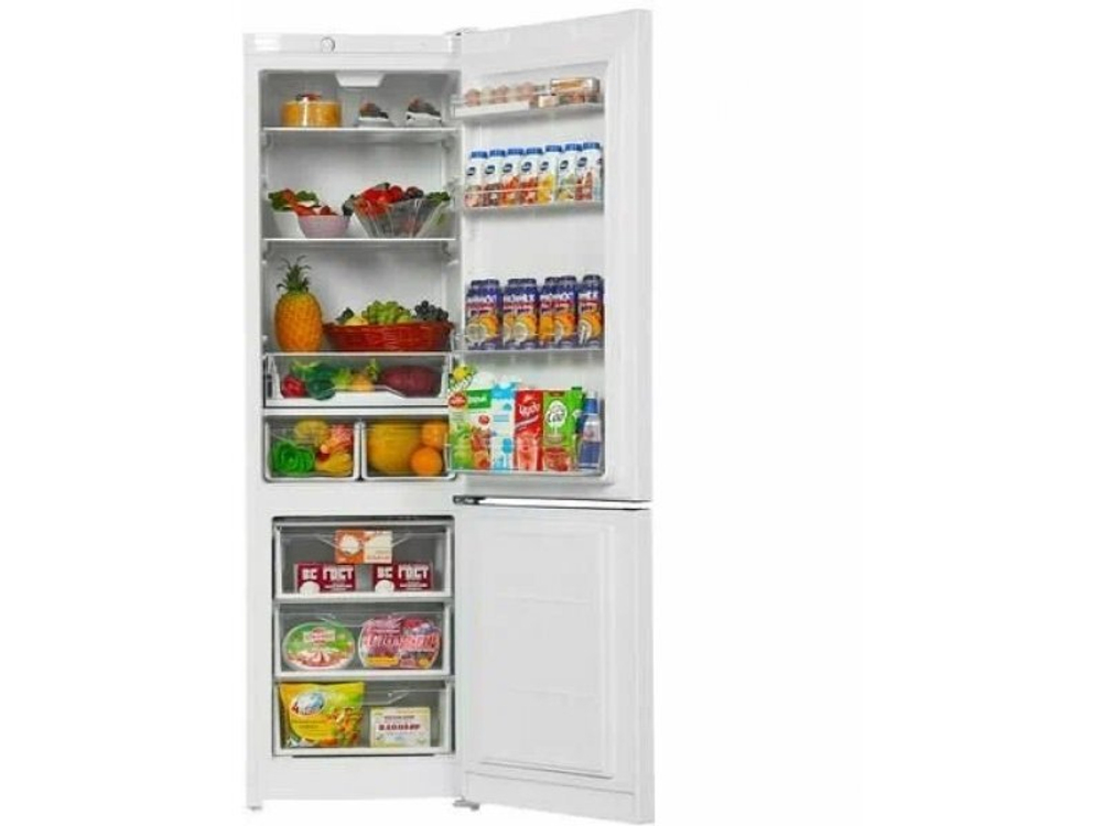 Холодильник двухкамерный Indesit DS 4200 W белый