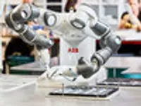 Robot yumi abb discount