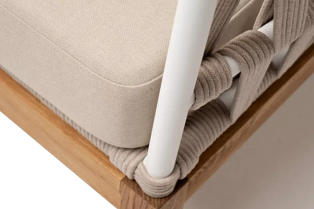 "Диего" диван 2-местный плетеный из роупа, основание дуб, каркас алюминий светло-серый (RAL7035) шагрень, роуп бежевый круглый, ткань бежевая 15052