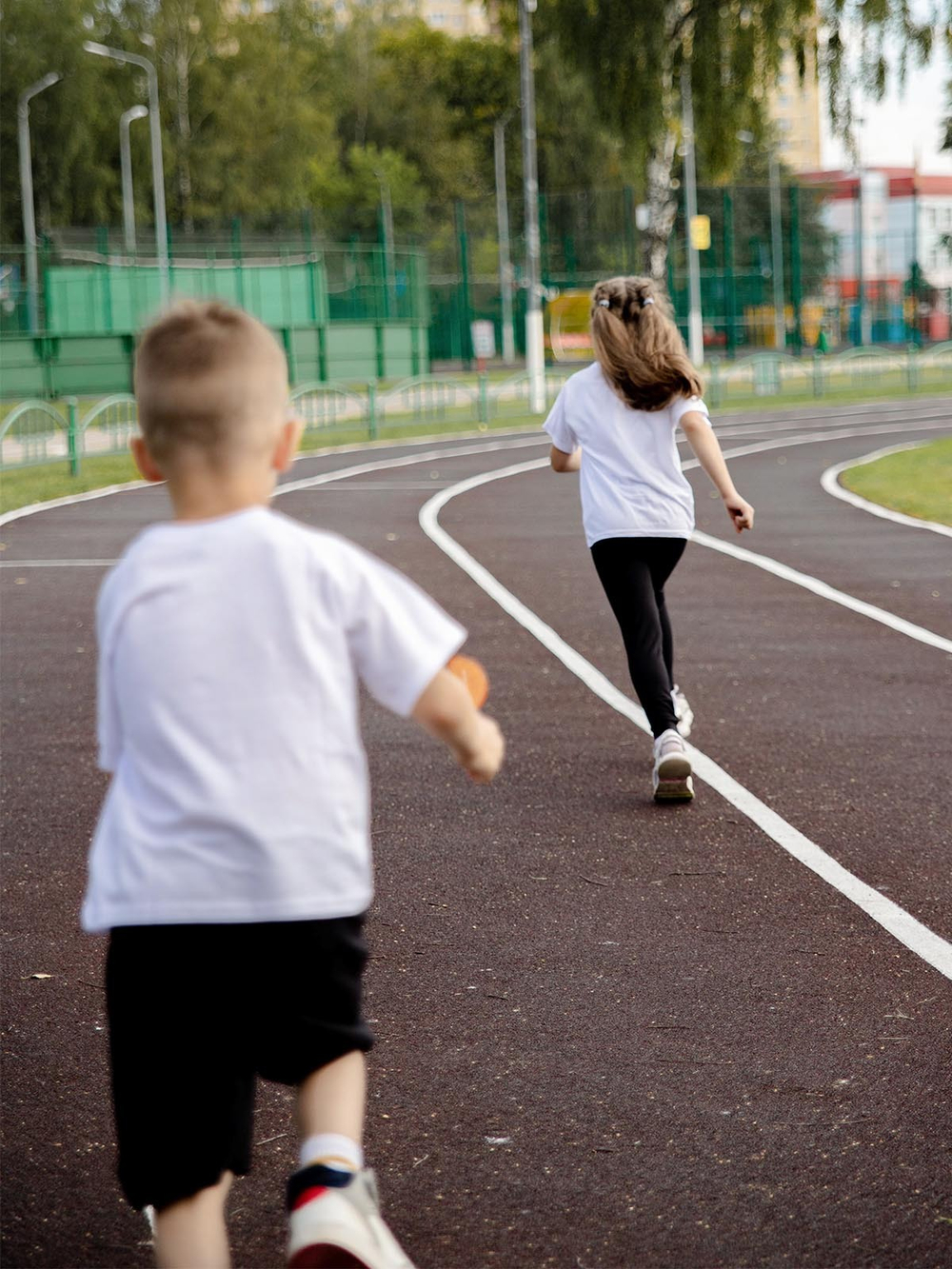 Футболка унисекс Mjölk White