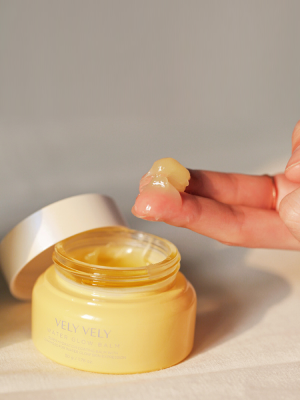 Vely Vely Увлажняющий сливочный бальзам для сияния кожи Water Glow Balm 50 мл