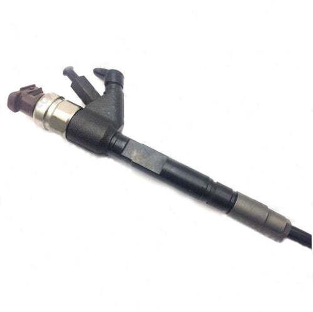Форсунка в сборе CDI SDEC TRUCK SC9DK (D28001801) 095000-6790 denso