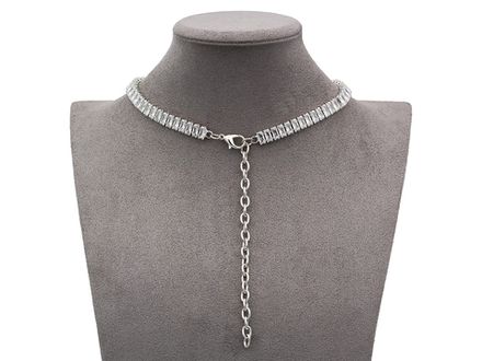 Колье-чокер со стразами 7мм