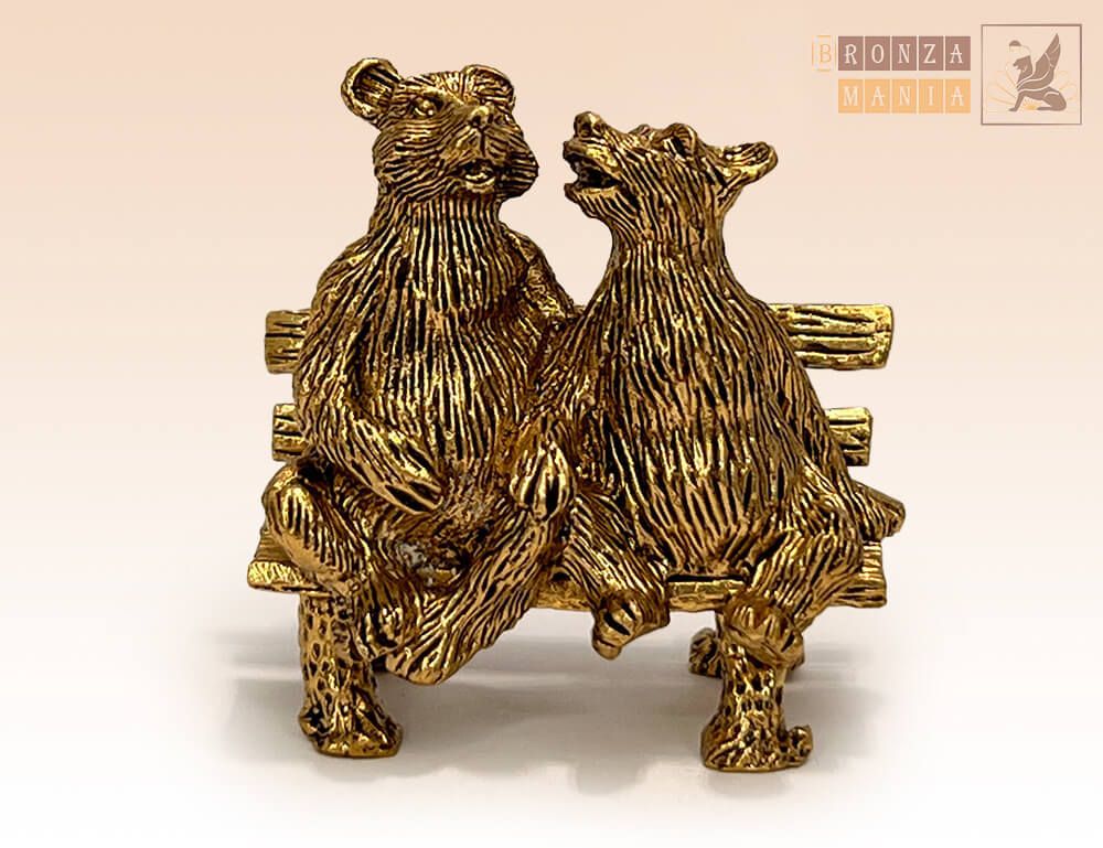 фигурка Медведи на лавке