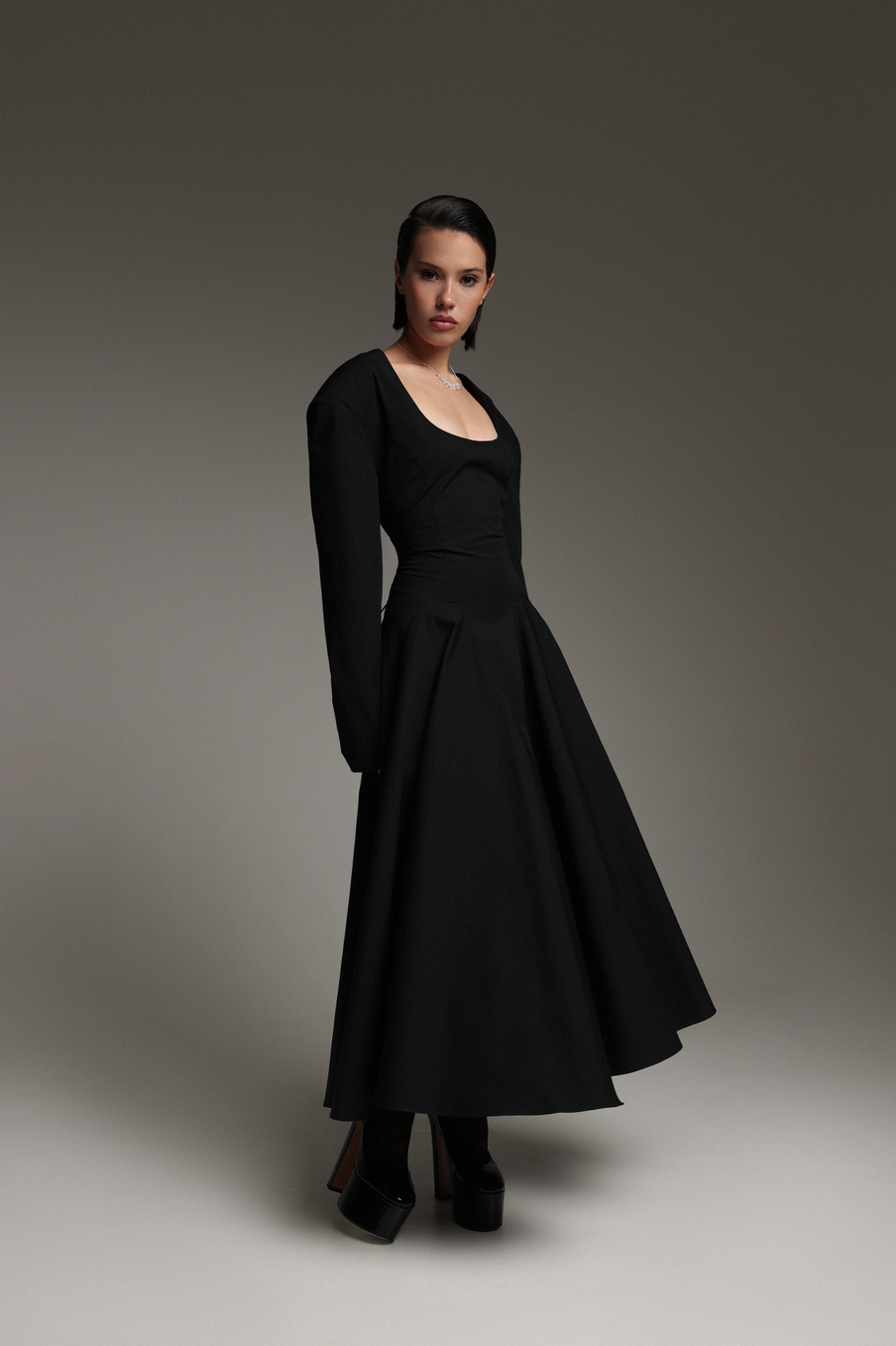 Платье А-силуэта