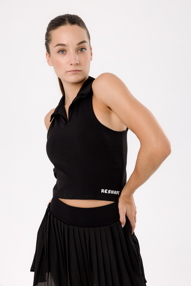 Костюм с юбкой-шортами и топом