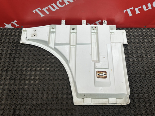 Продолжение двери левой