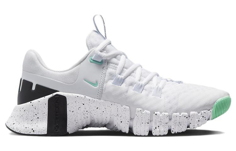 Кроссовки Nike Free Metcon 5 (Женская размерная сетка)