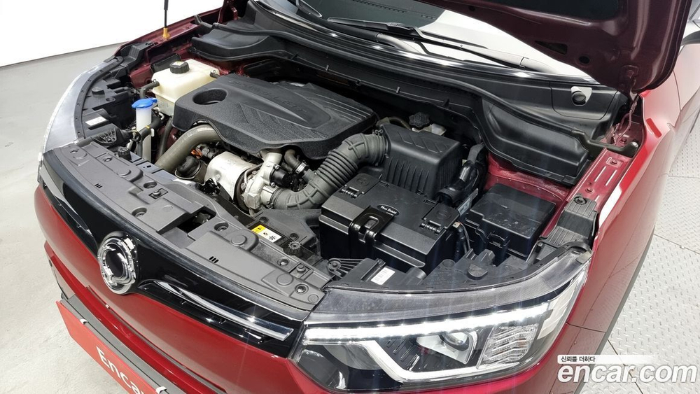 KG Mobility (Ssangyong) Very New Tivoli Бензин 1.5 2WD (06.2020)