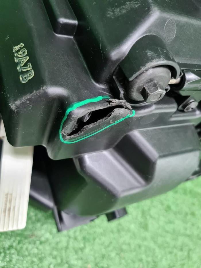 Фара правая Hyundai Santa Fe 4 (2018-2021) LED