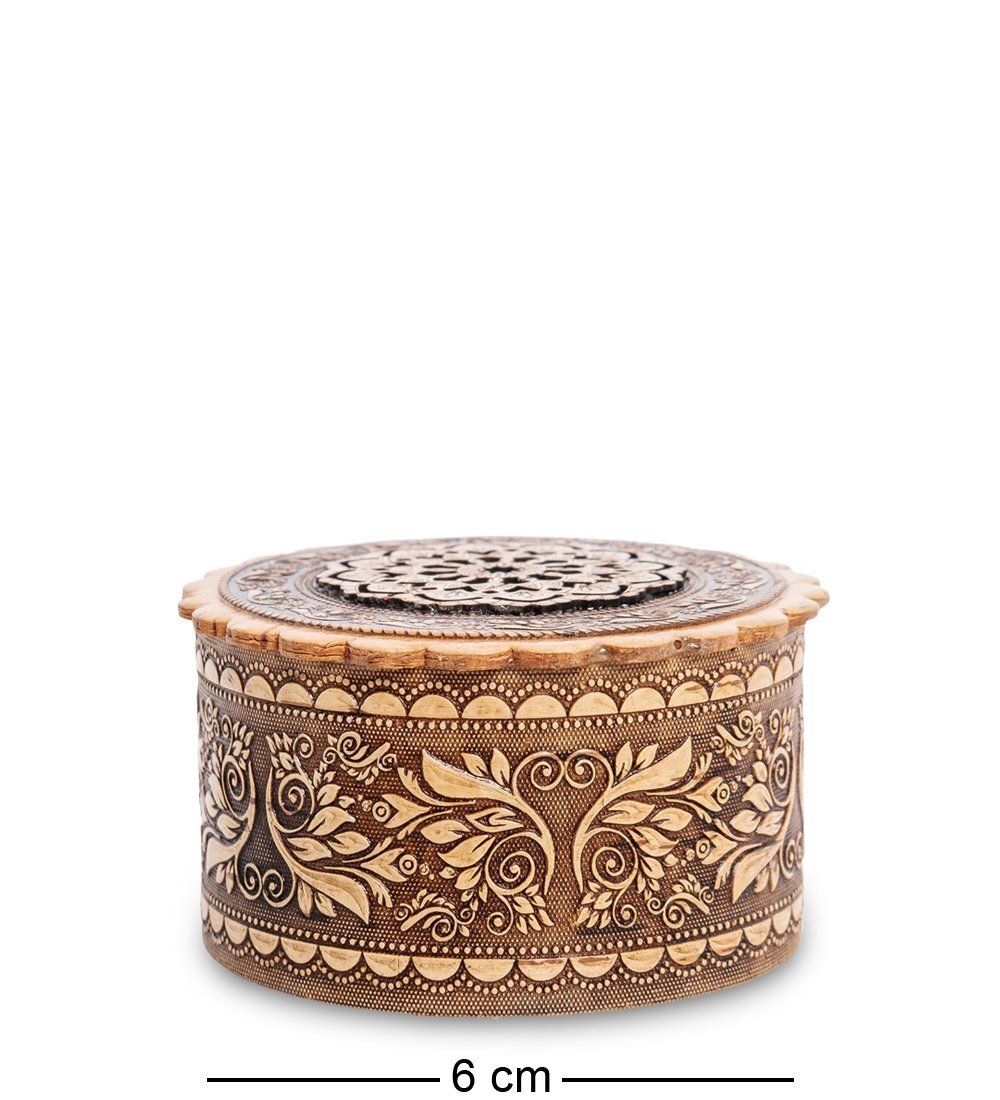 BST-133/ 1 Шкатулка резная (береста)