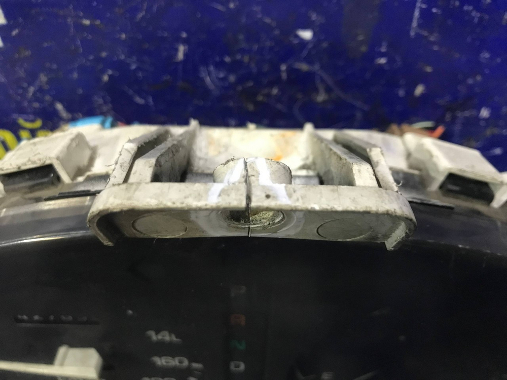 Щиток приборов TOYOTA CORSA 1991