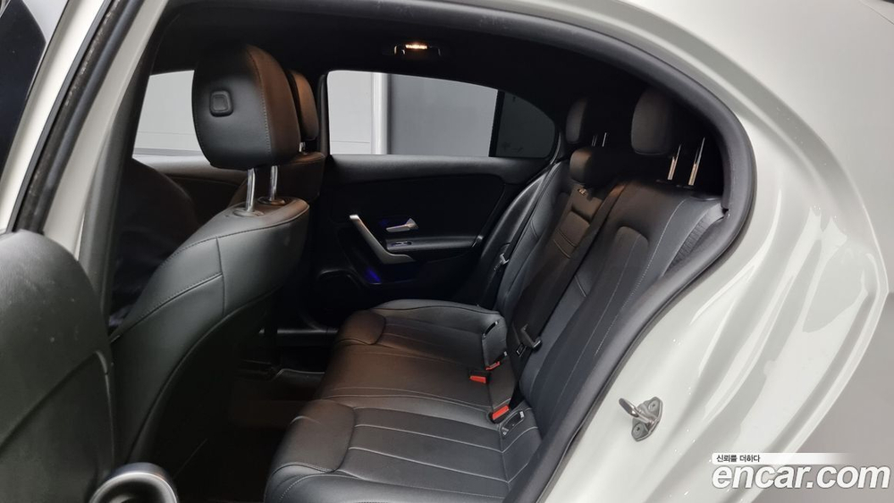 Mercedes-Benz A-Class W177 A220 Hatchback (06.2022)