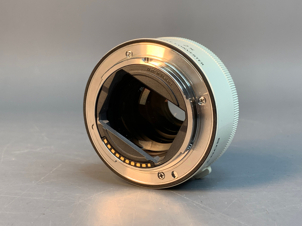 Sony SEL20TC