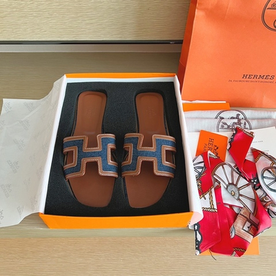 Hermes Oran Sandal