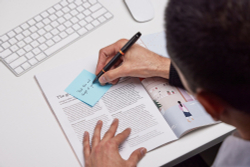 Ручка-роллер Parker IM Vibrant Rings Flame Orange, стержень:Fblk, в подарочной упаковке.