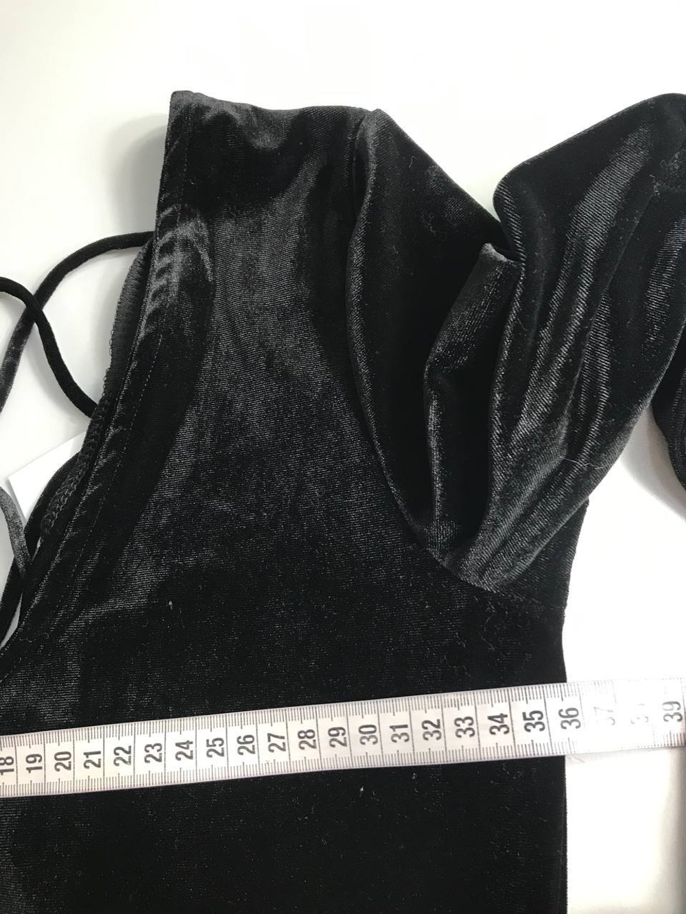 Платье Zolla бархатное, маркировка XS, визуально на 42 размер