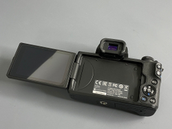 Canon EOS M50 26.000 кадров