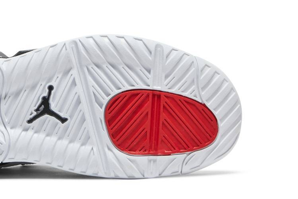 Кроссовки Jordan Ma2