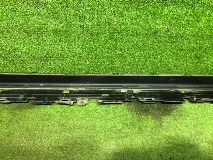 Накладка подножки левая Land Cruiser 200 (07-21)