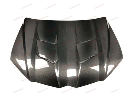 Карбоновый капот для Lamborghini Urus 2018+ Ламборгини Урус