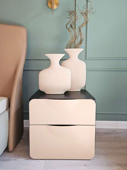 Ваза Tapered vase with flat mouth