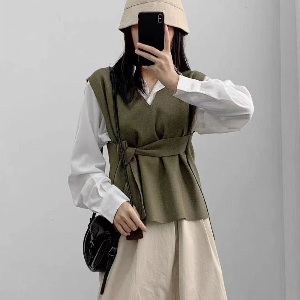 Женский жилет