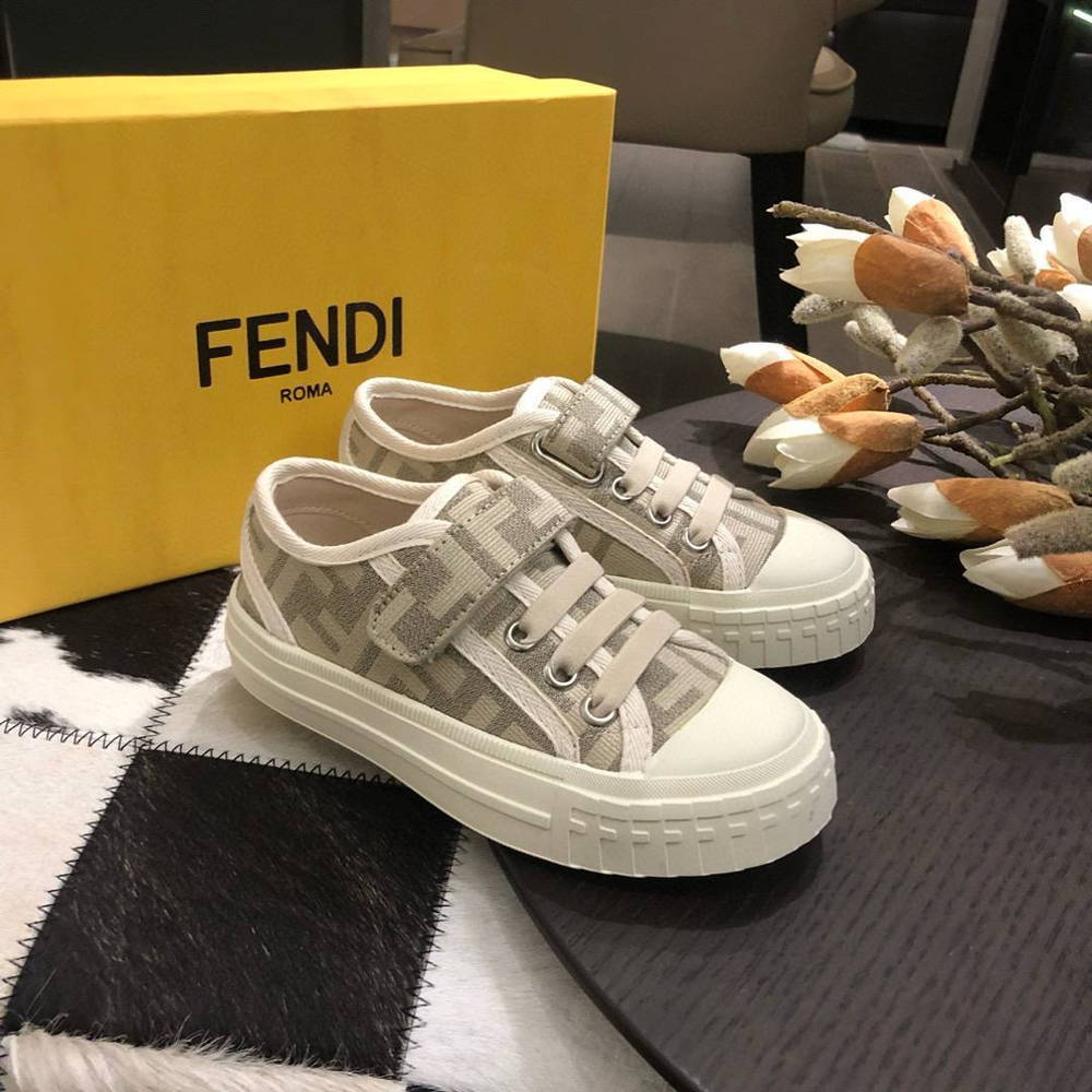 Кеды Fendi