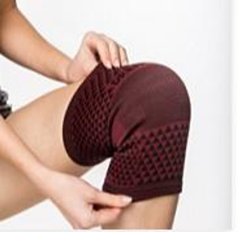 ТУРМАЛИНОВЫЕ КОРОТКИЕ ТКАНЕВЫЕ НАКОЛЕННИКИ