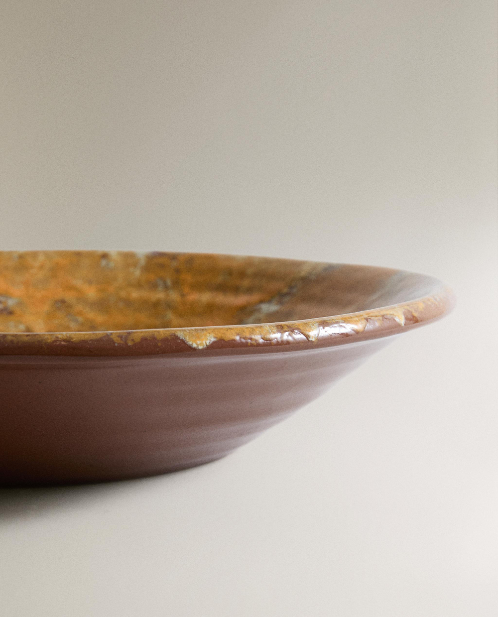 Zara Home сервировочное блюдо из фаянса, цвет горчичный, 41 см