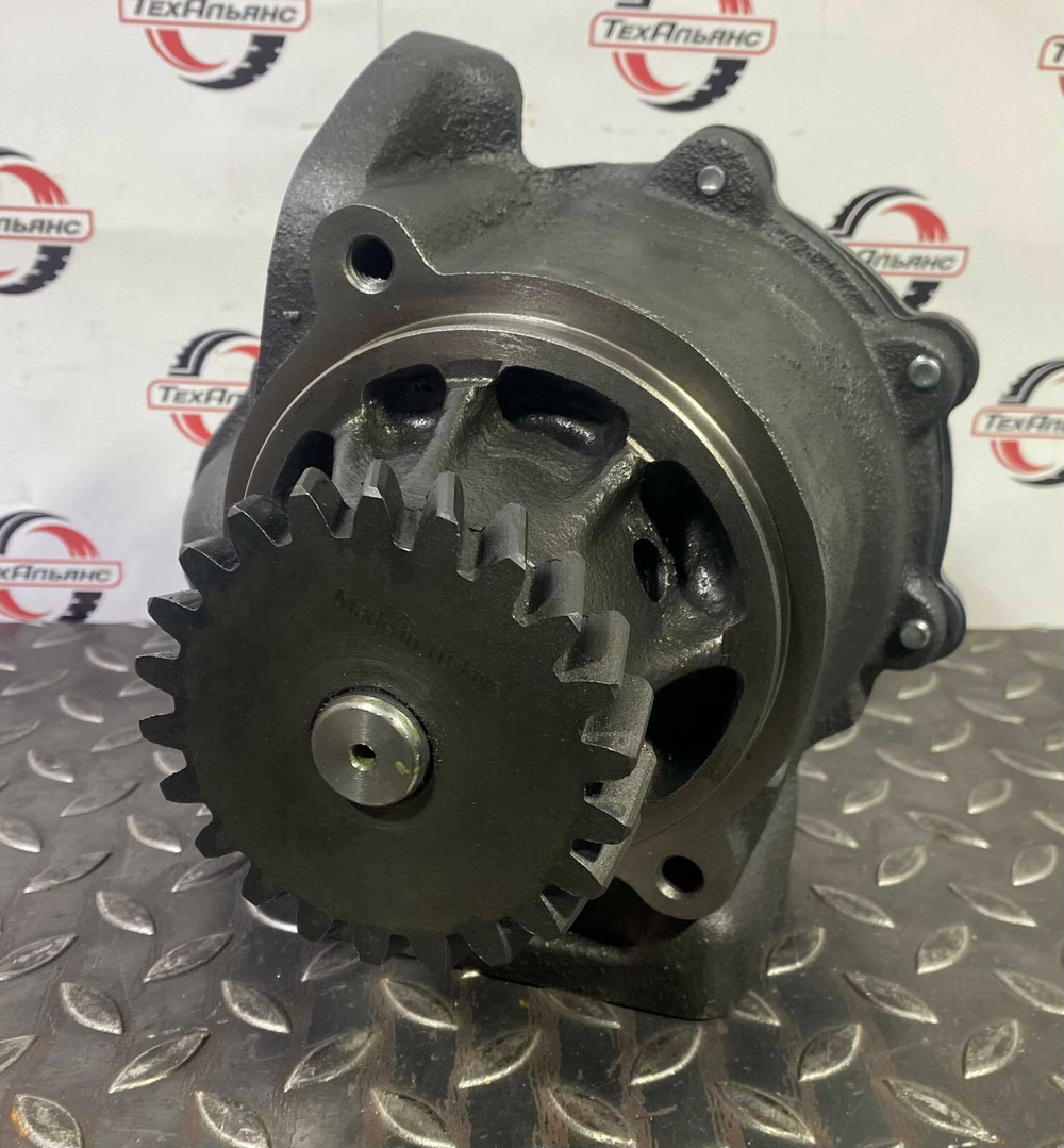 Водяная помпа 6151-62-1102